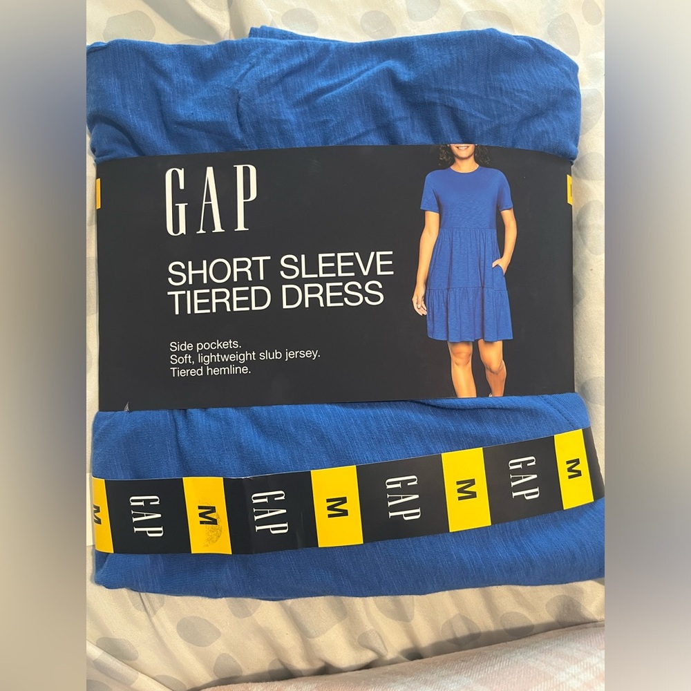 Women’s GAP blue dress size M